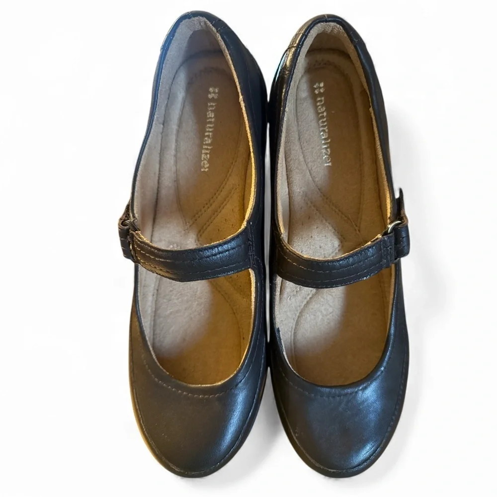 Naturalizer Brown Leather Mary Jane Comfort Heels 1.5” Low Heel Work Shoes 9.5M